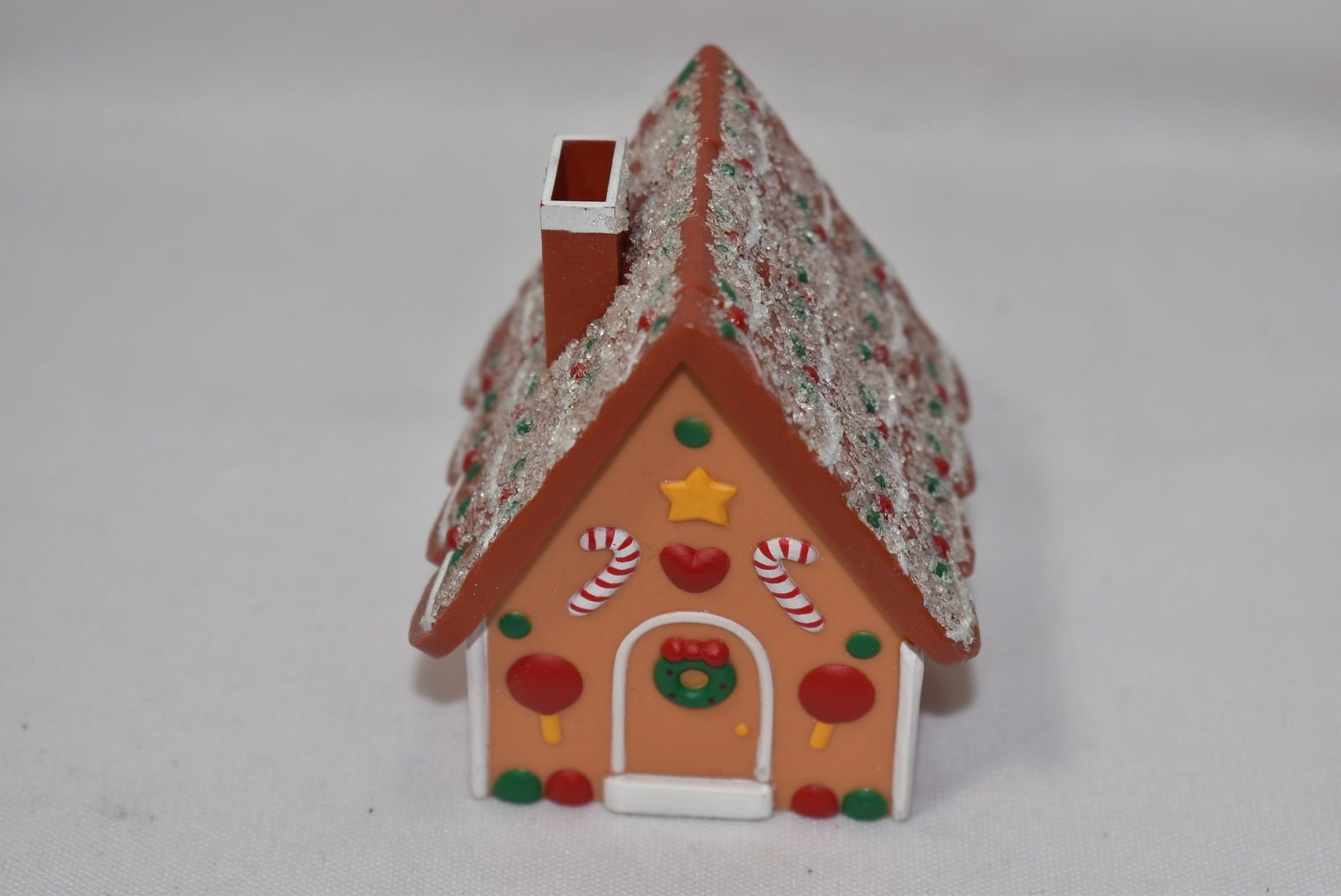 A Hallmart Plastic House Trinket Box: 2 1/2" tall