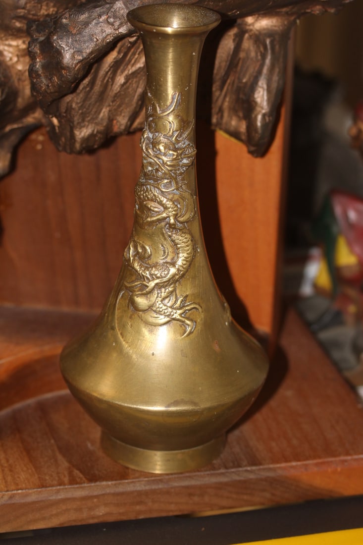 Chinese Dragon Vase: brass or bronze - 8 1/4" tall