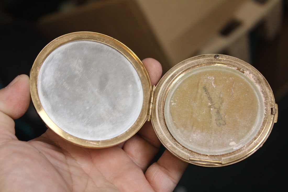 Elgin Compact: as shown