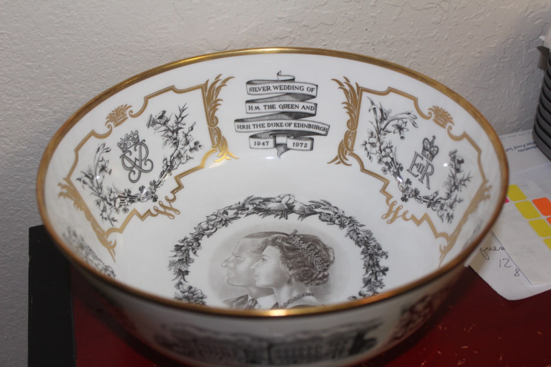 Royal Worcester SilverWedding Bowl: limited edition of 500 made - this bowl is number 430 - 4 3/8 inches tall by 10 inches in diameter