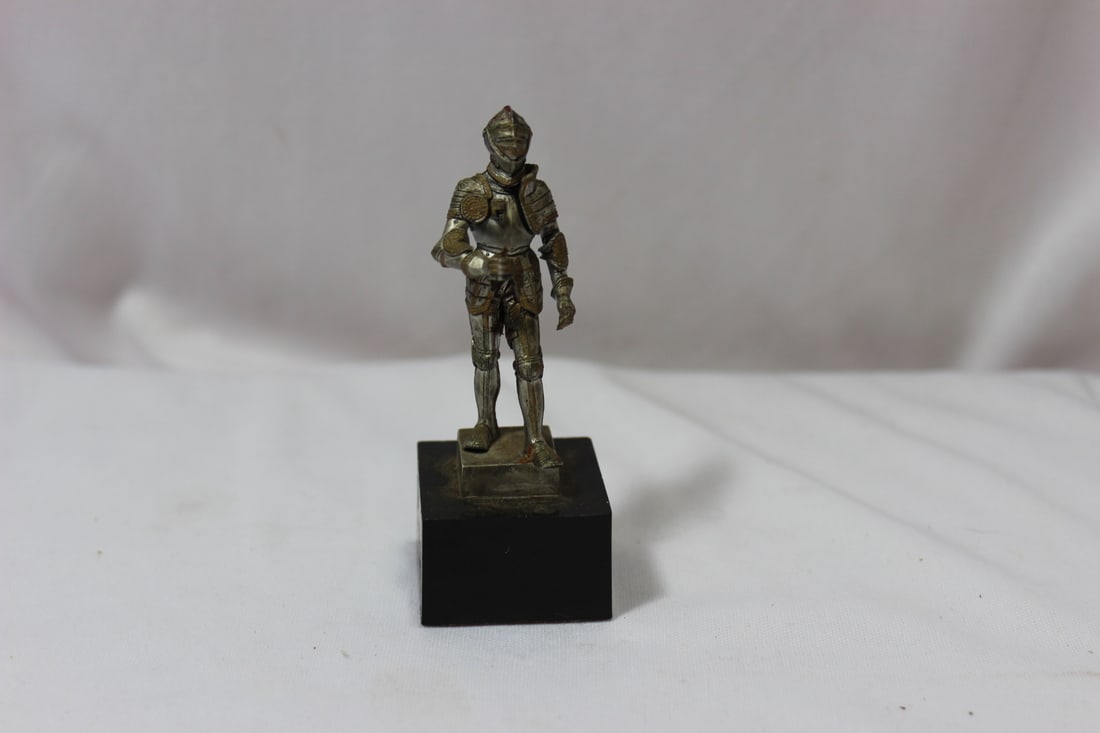 A Plastic Soldier: made in Spain - 3 5/8" tall