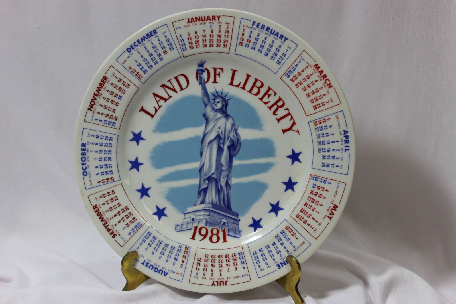 A Land of Liberty 1981 Calendar Plate: 9 1/8" in diameter