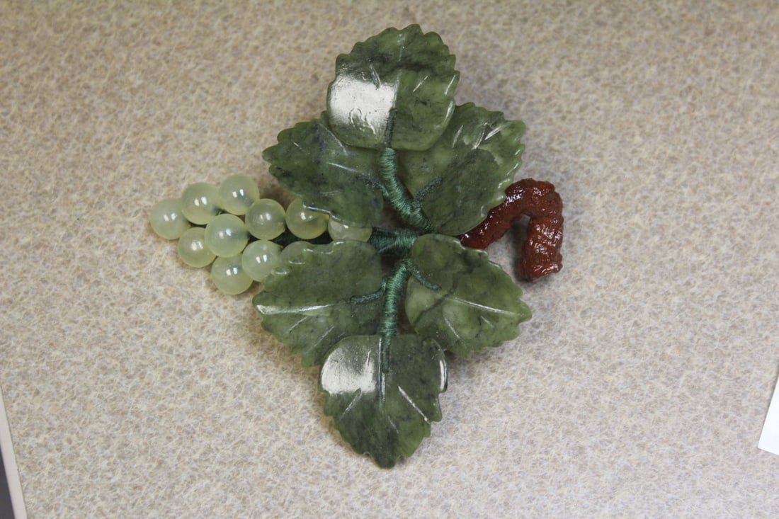 Jade Grape: 4 1/2" across