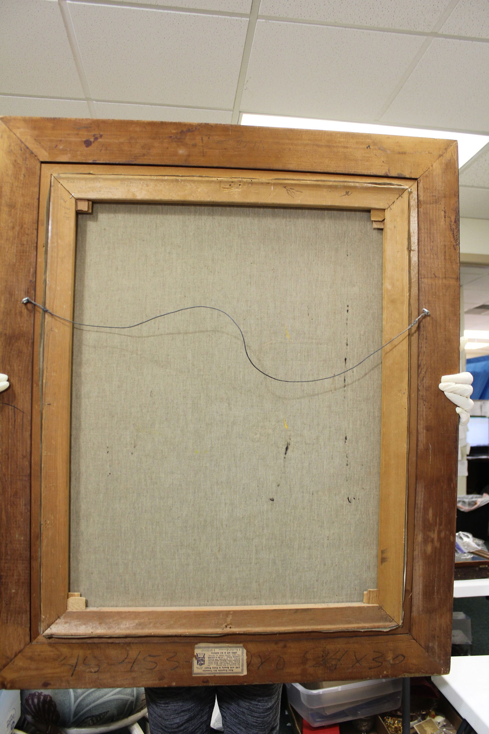 A Vintage Spanish Signed Oil on Canvas Painting - 12