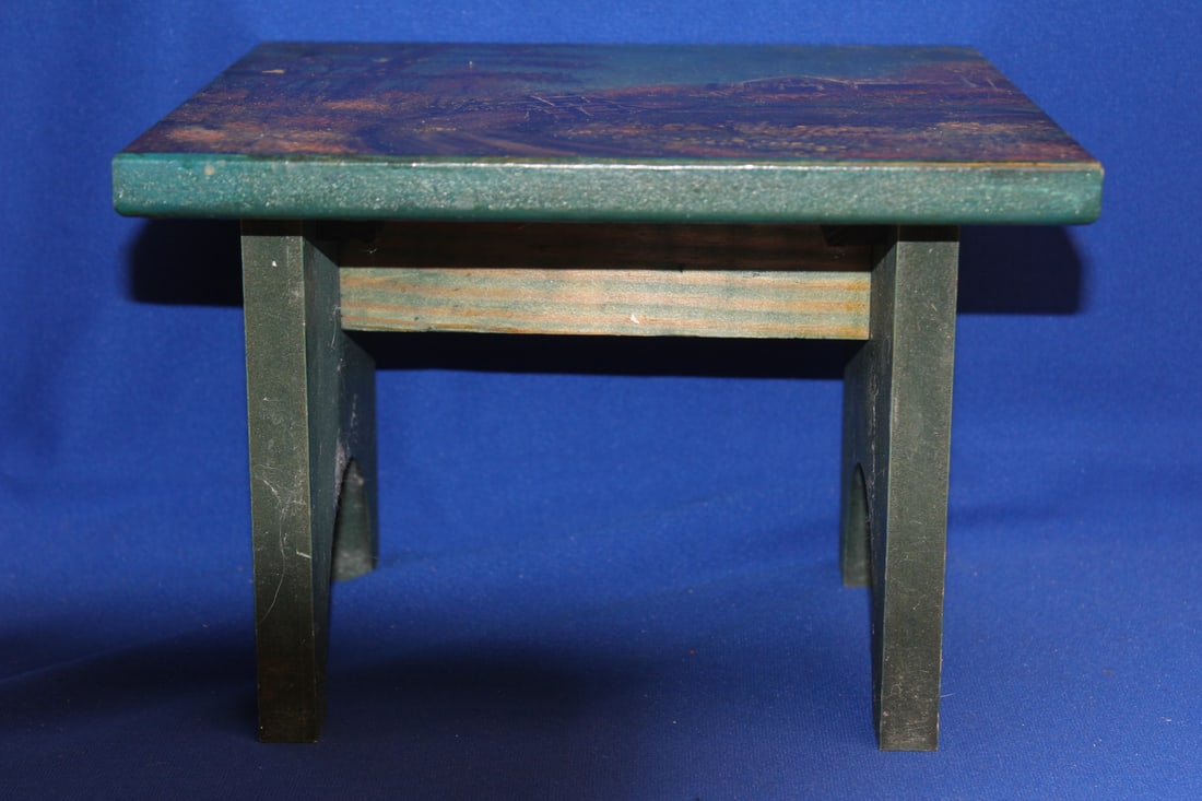 An Oil Painting on Chair - 7