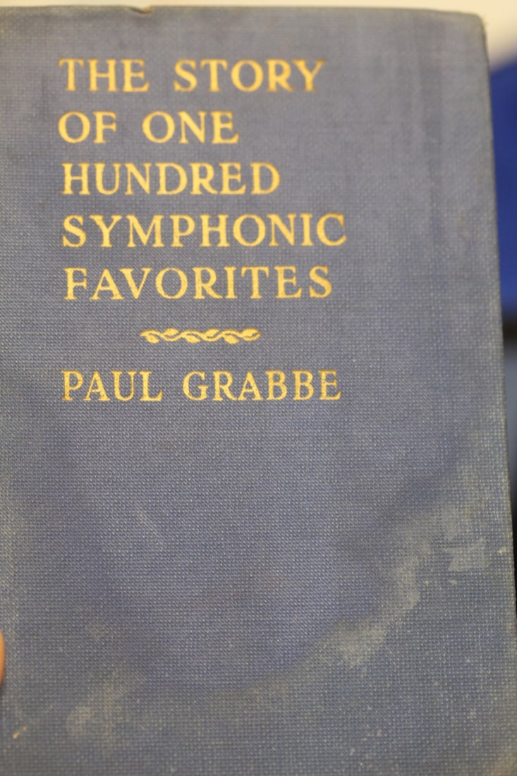 Book: The Story of One Hundred Symphonic Favorites: hardcover book 