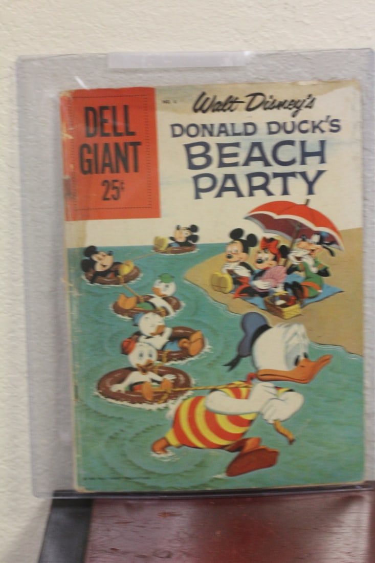 1959 Walt Disney Comic: Please note: missing back cover 