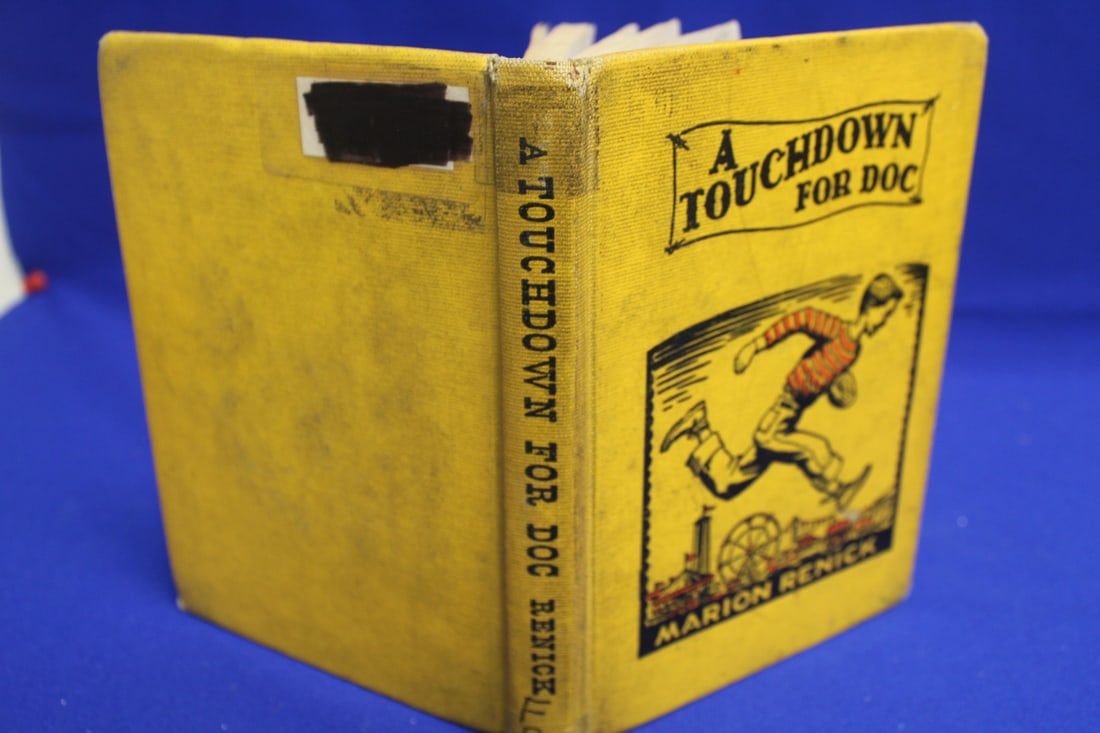 Hardcover Book: A Touchdown for Doc: first edition - 1948 