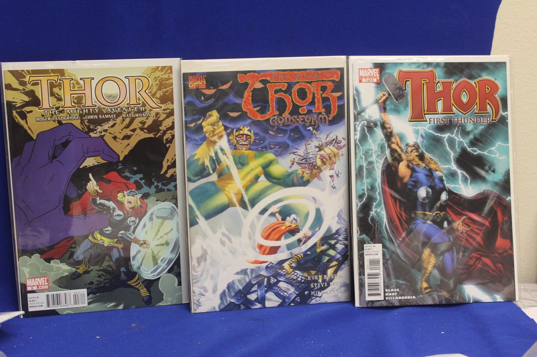Lot Of 3 Thor Comics (1 of 1)
