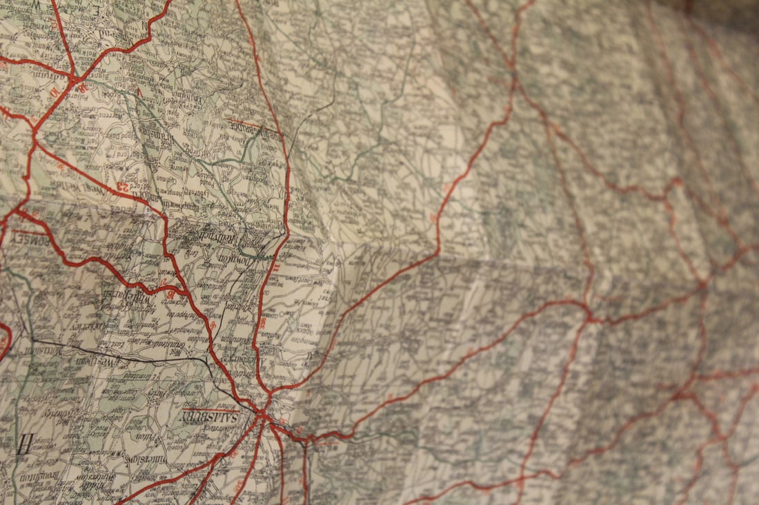 Geographia Large Scale Road Map - 2