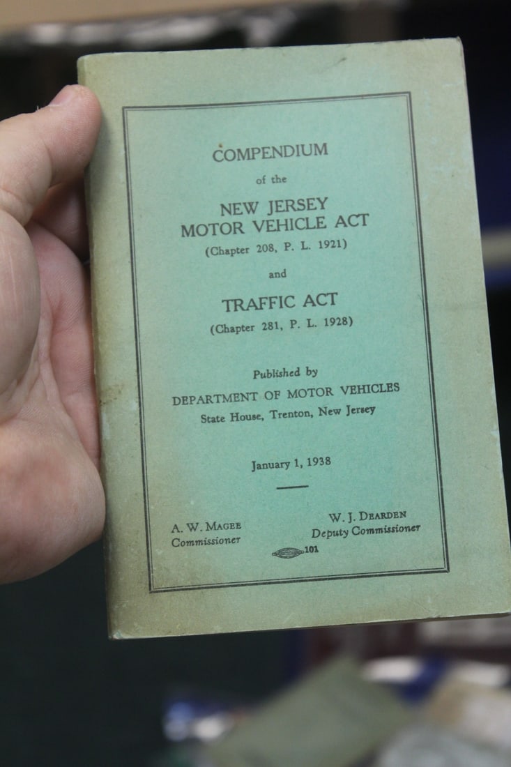 Compendium of the New Jersey Motor Vehicle Act: and traffic act - january 1st, 1938 