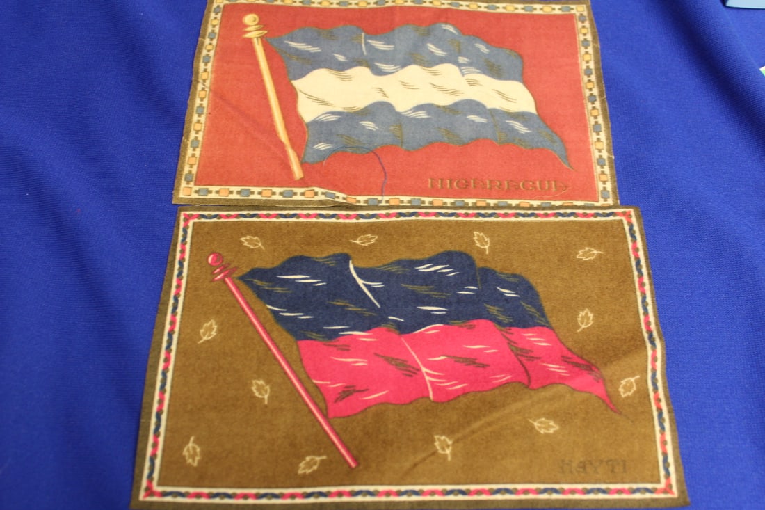Lot of 2 Vintage Tobacco Flags (1 of 2)