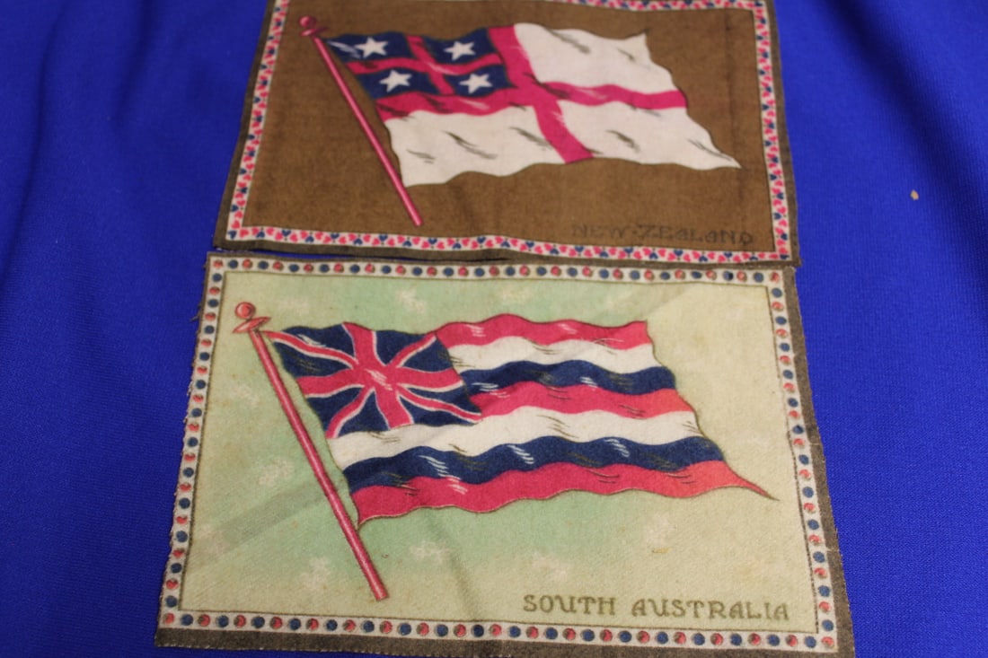 Lot of 2 Vintage Tobacco Flags (1 of 2)
