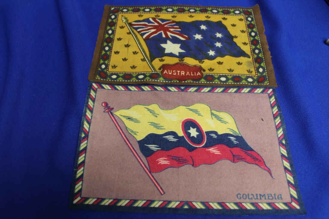 Lot of 2 Vintage Tobacco Flags: 8" x 5 1/2" each 