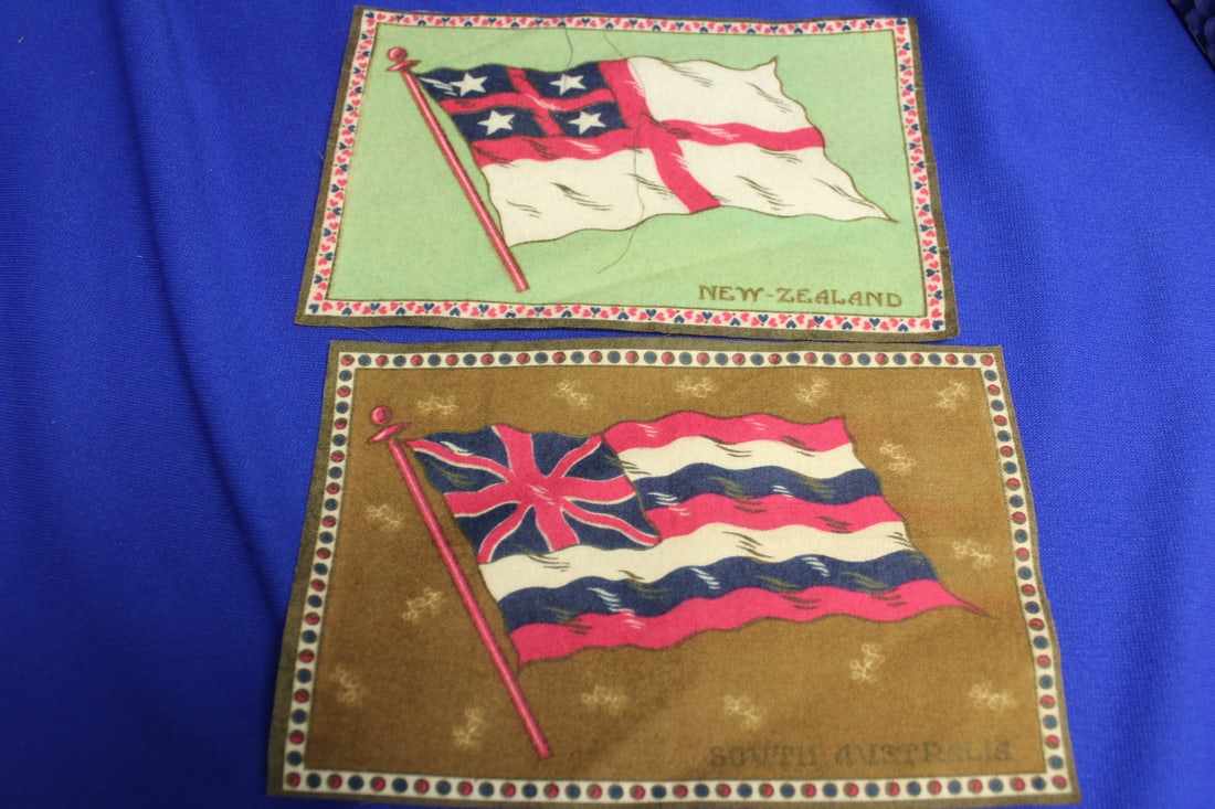 Lot of 2 Vintage Tobacco Flags (1 of 2)