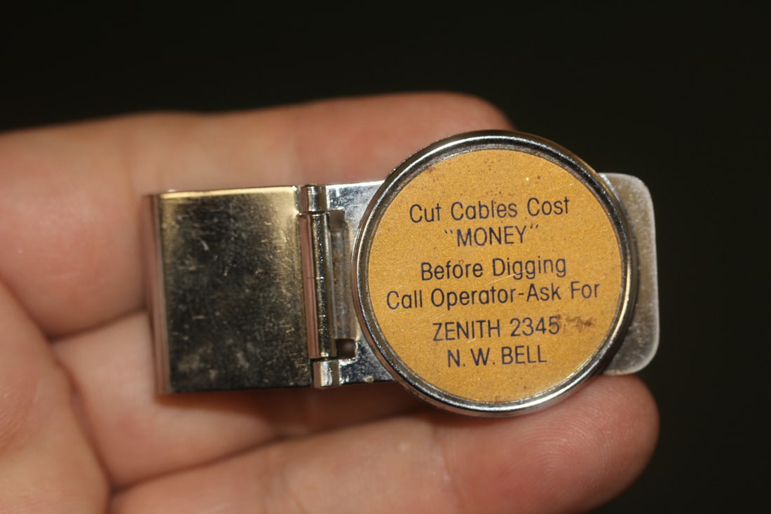 Money Clip: as shown