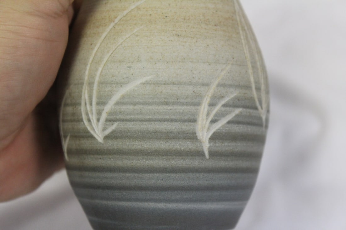 A Signed Pottery Vase - 6