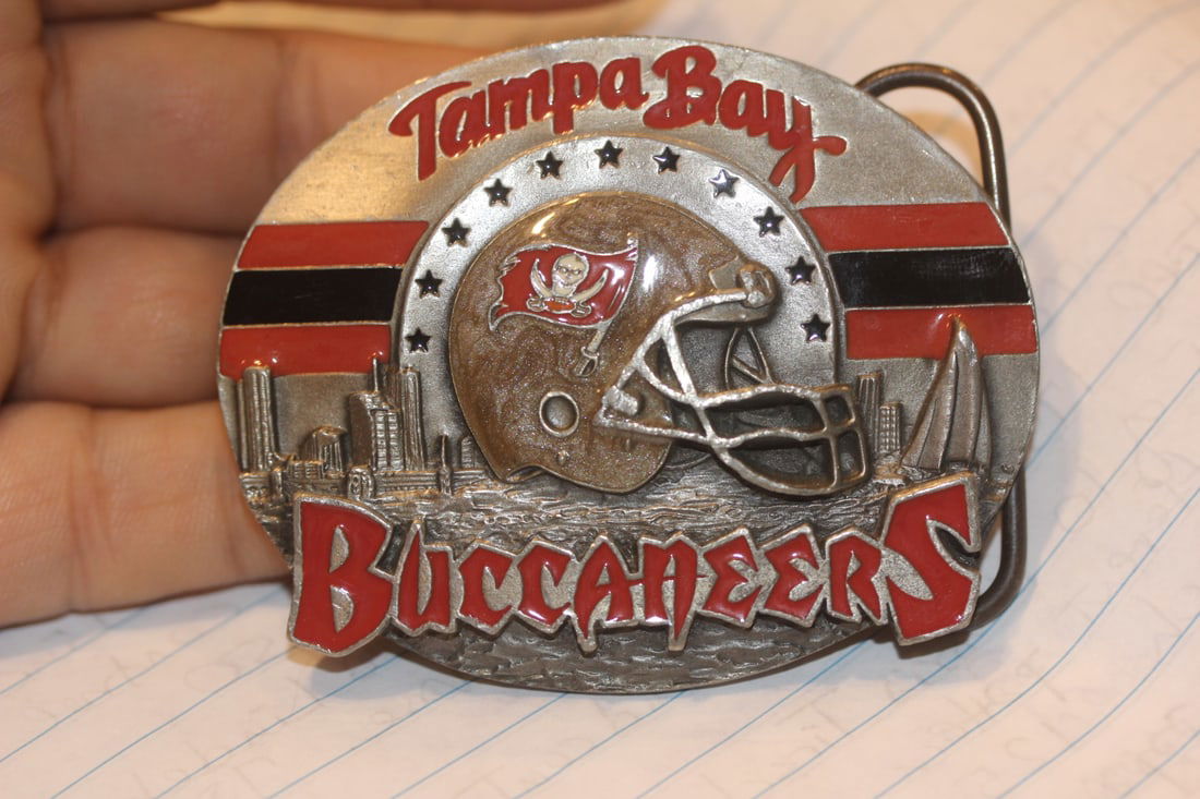 Tampa Bay Buccaneers Belt Buckle: 2 7/8" across