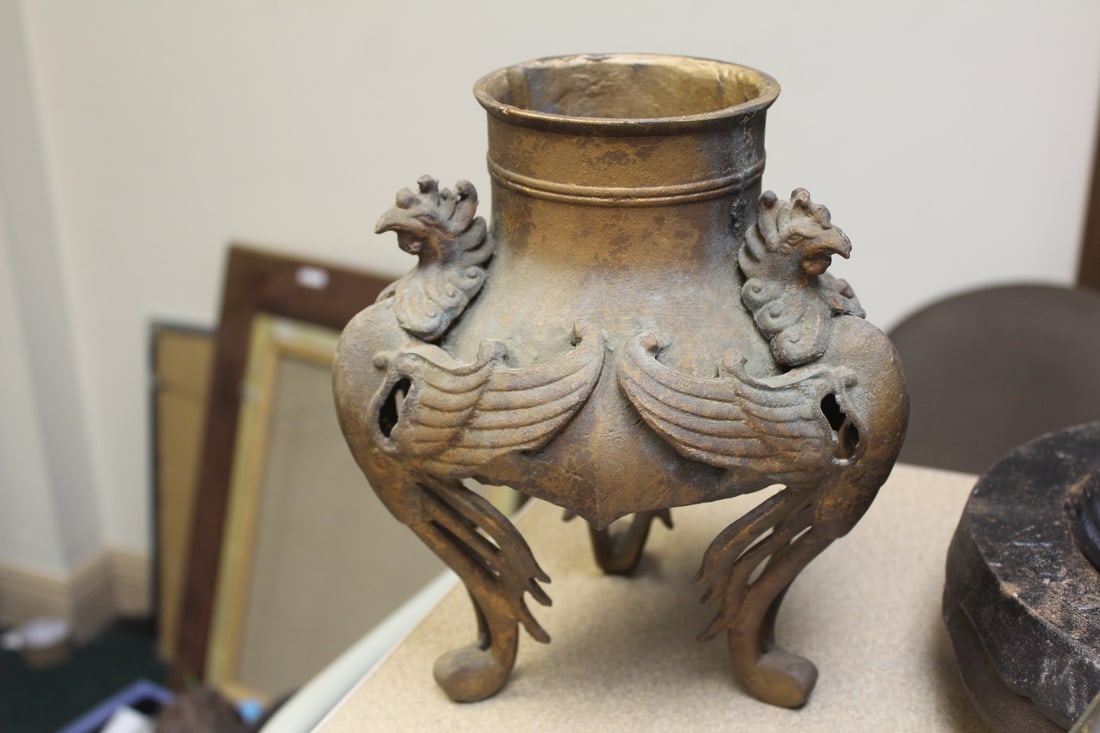 Cast Iron Vintage Phoenix Stand?: oriental style - 9 5/8" tall