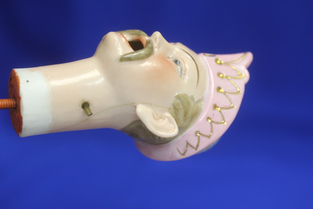 Nodder Porcelain Head Only - 2