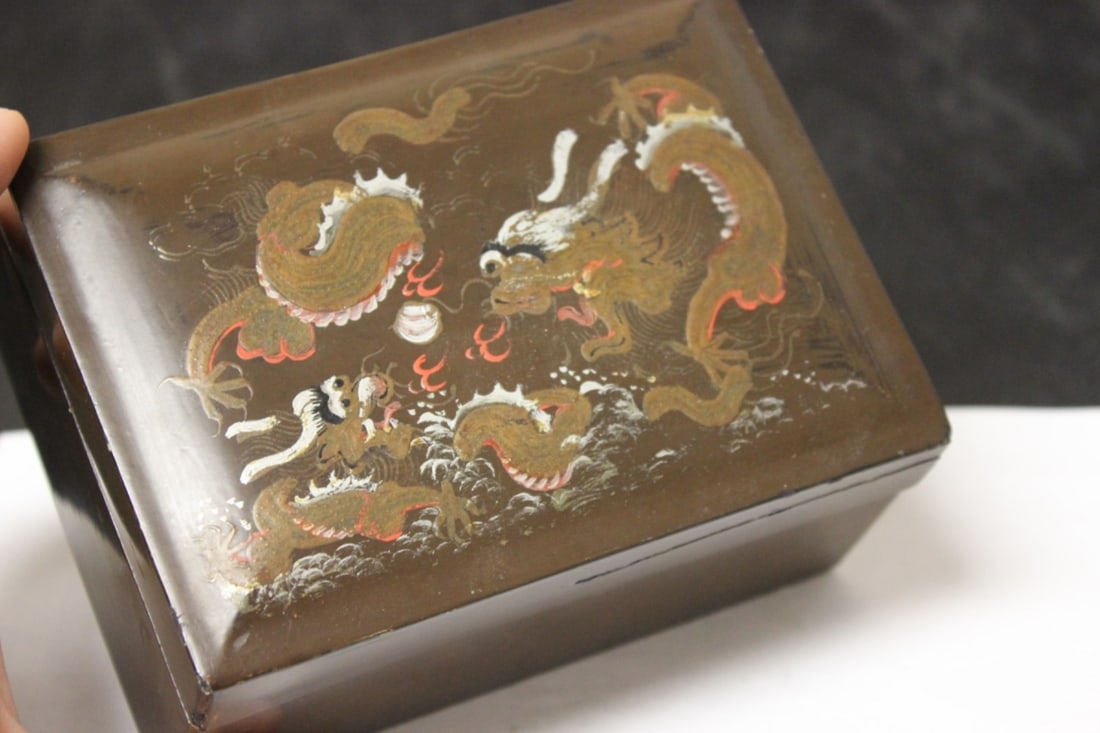 A Chinese Stacking Lacquer Box - 11