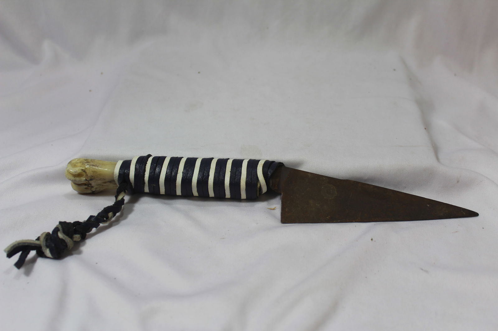 A Vintage Bone Handle Knife: most likely pig or cow bone - 11 5/8" long