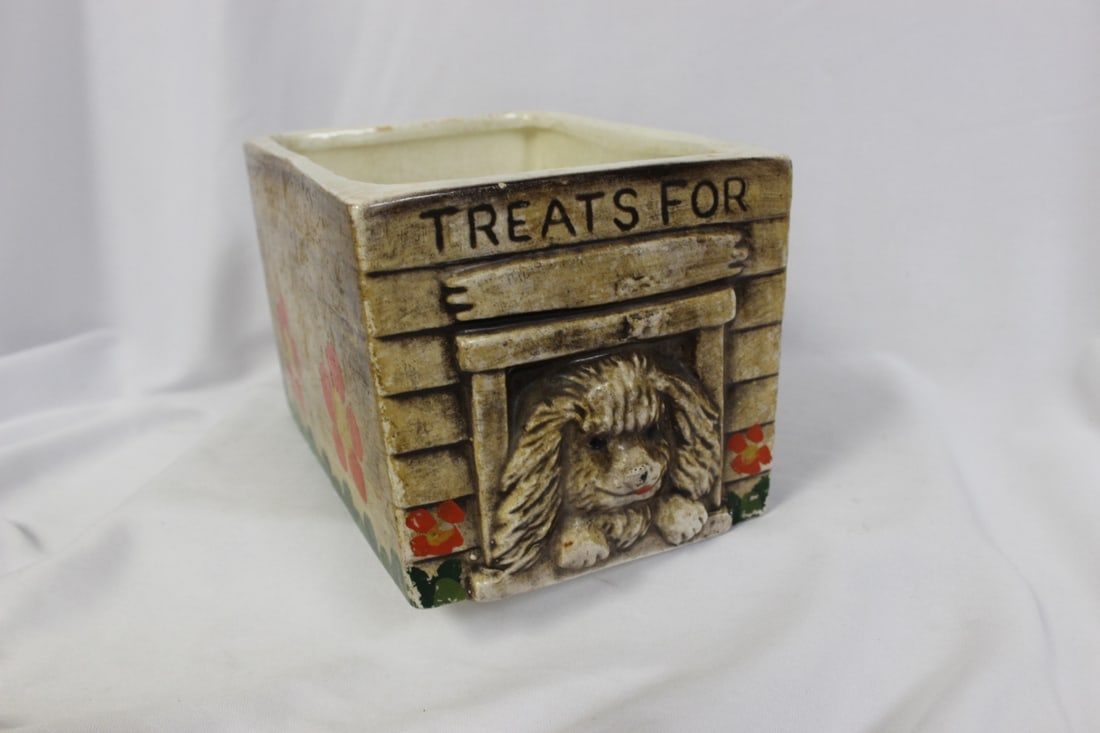 A Ceramic Dog Planter: 6 1/2" x 4 1/4"