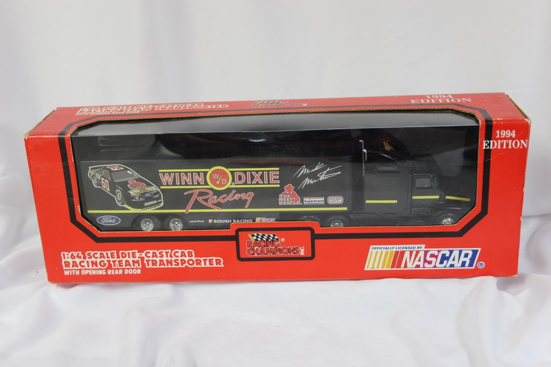 Winn dixie Diecast Model: 1:64 scale