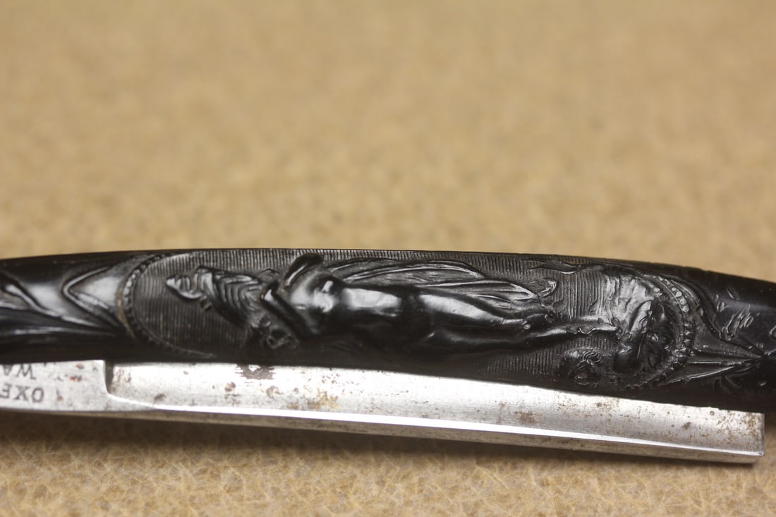 Nude Celluloid Razor - 2