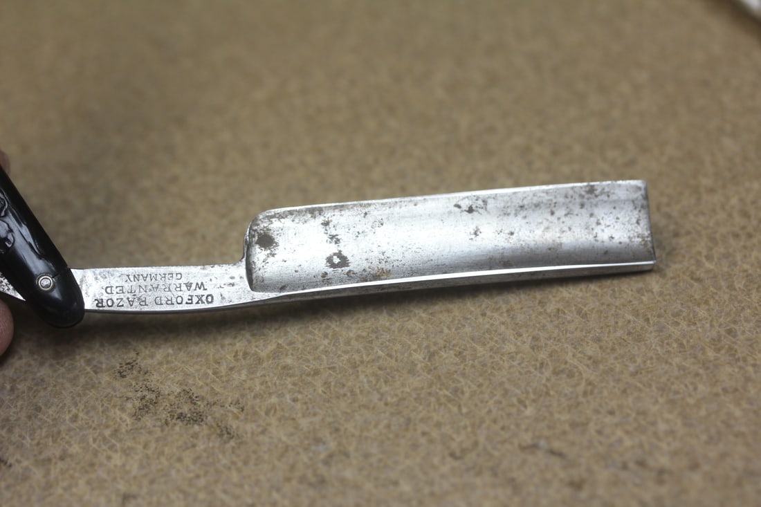 Nude Celluloid Razor - 3