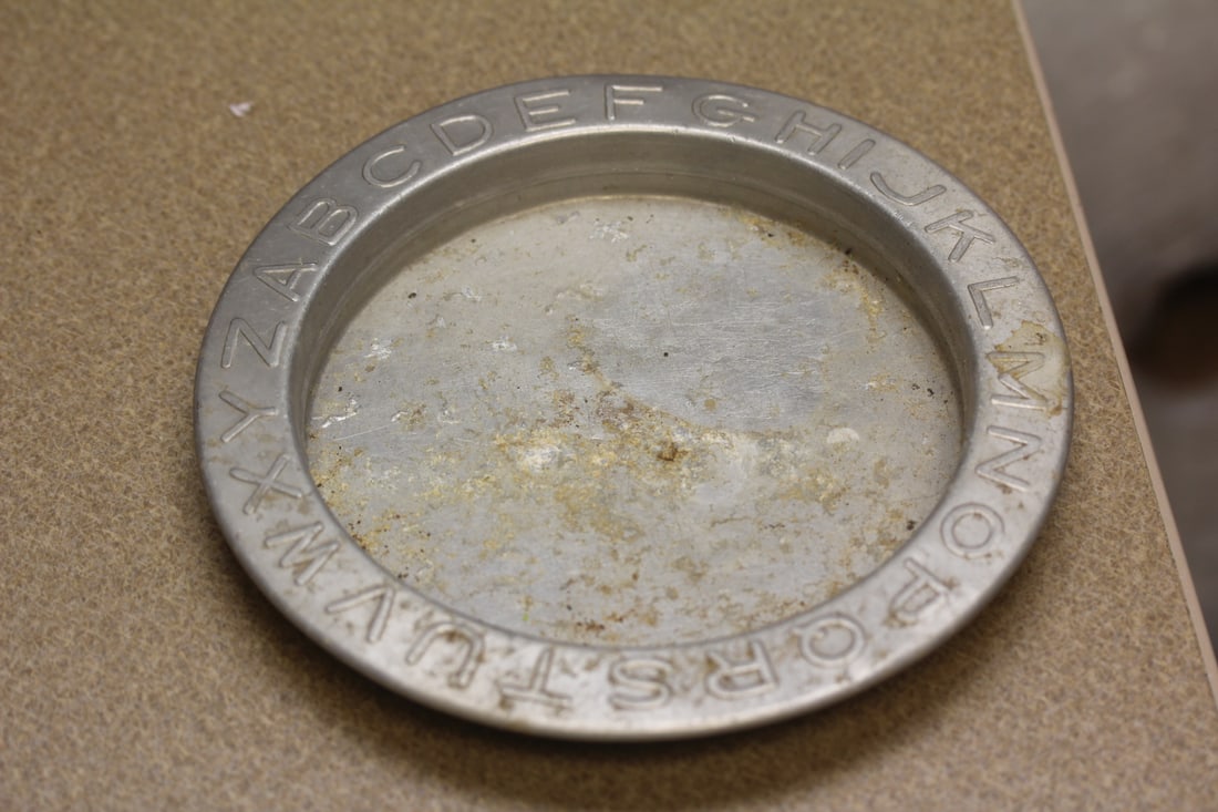 ABC Child's Tin Feeding Tray: 19th century - 7 1/2" in diameter