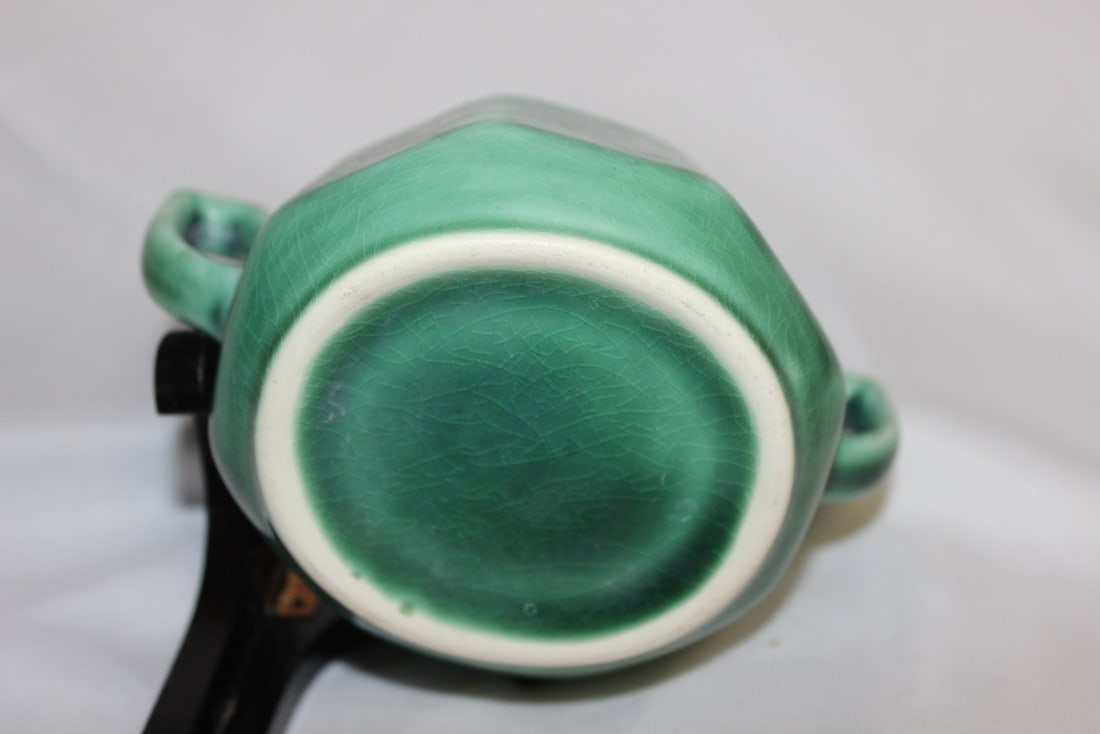 A Ceramic Sugar Container - 3