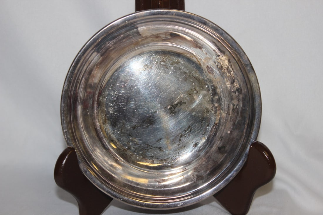 A Silverplated Saucer: 6" in diameter