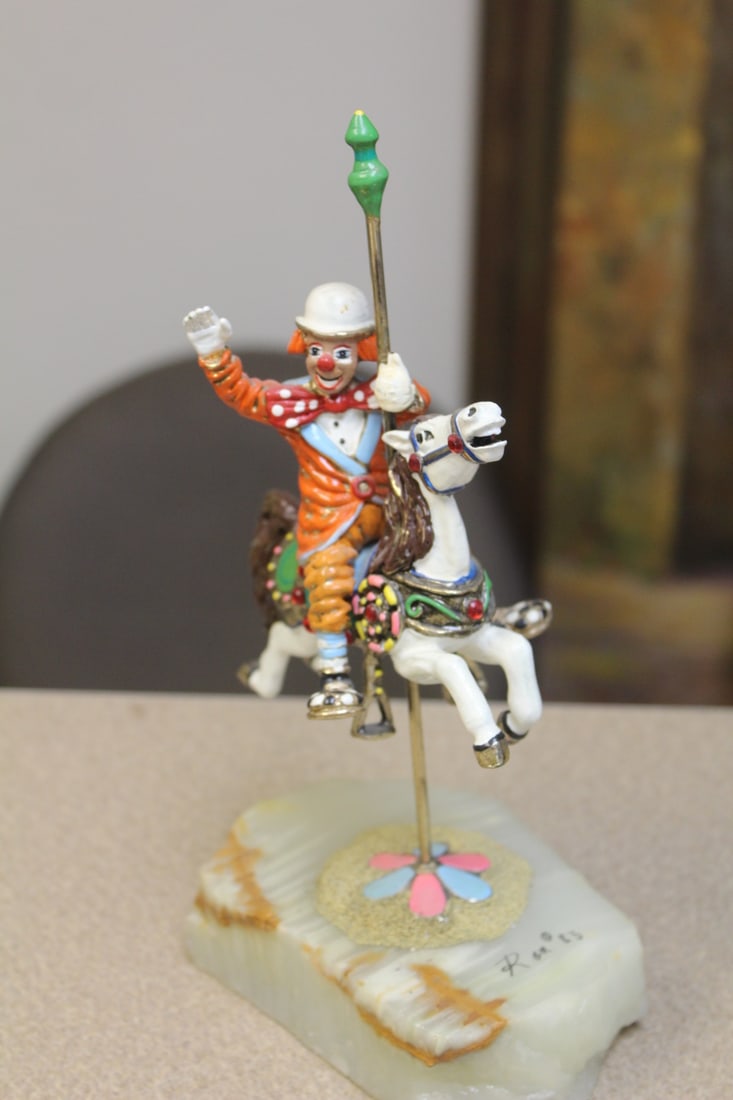 Ron Lee Clown on Horse Sculpture: 9 1/2" tall - signed