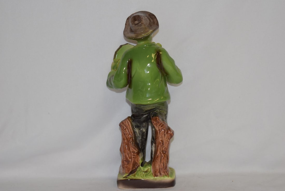An Old Eramic Figurine - 3