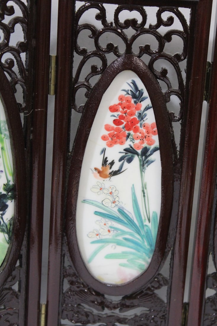 An Oriental Table Screen - 9