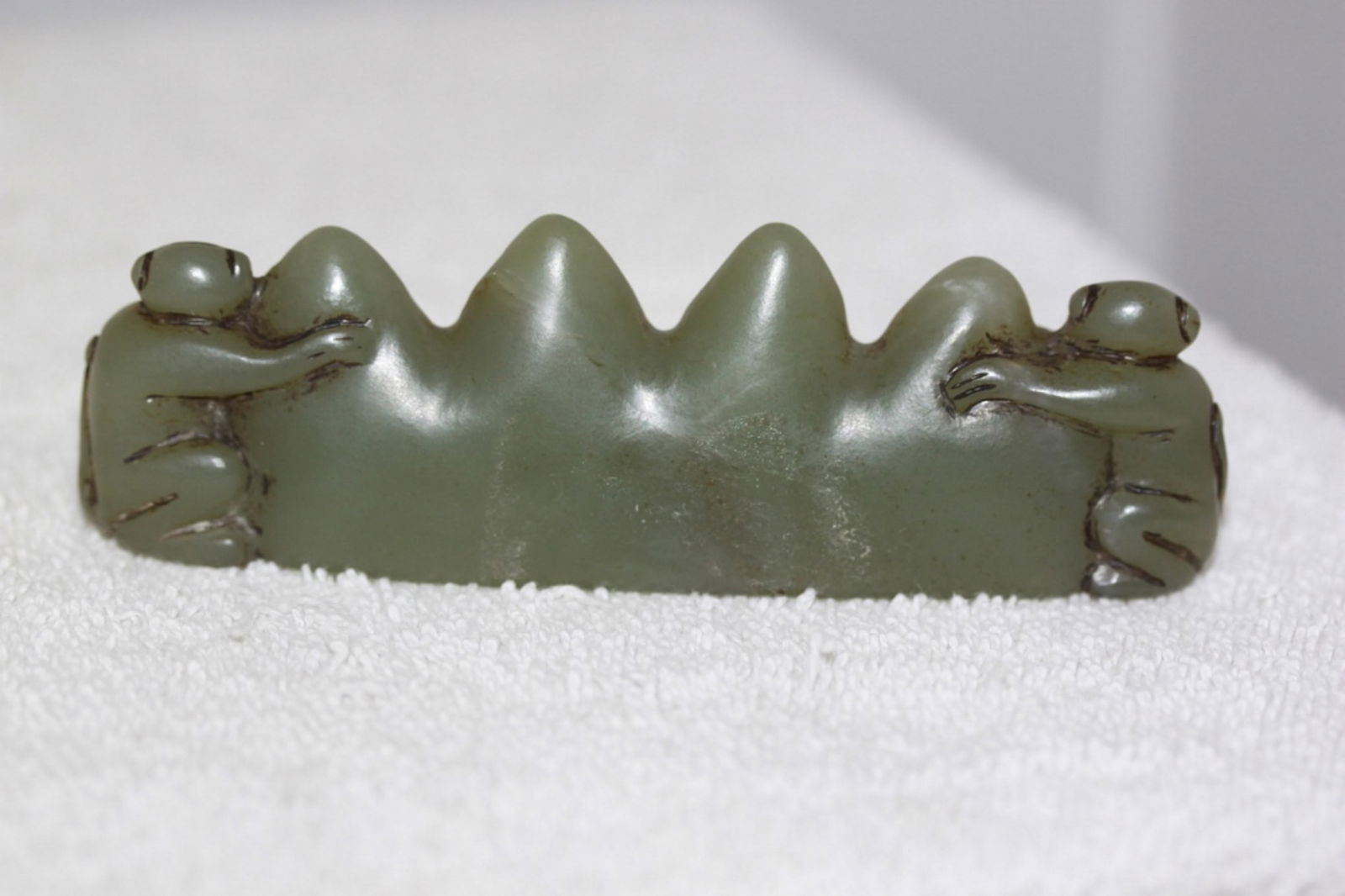 A Jade Brush Rest - 3