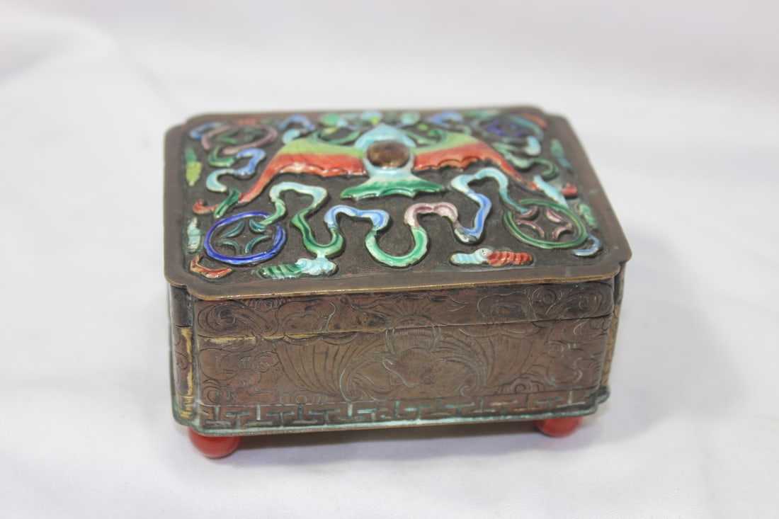 A Chinese Cloisonne Box: 3 7/8" x 3 1/8" x 2 3/4" tall - bat design - marked China - antique
