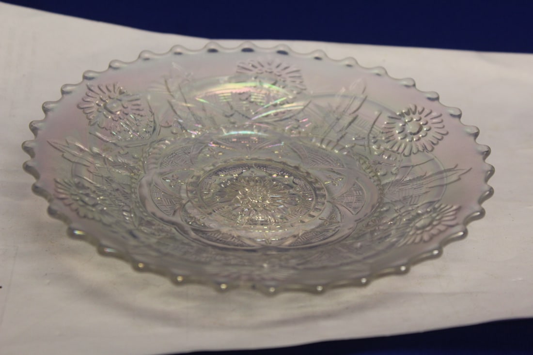 Carnival Glass Plate: White - iridescent - 6 3/4" in diameter
