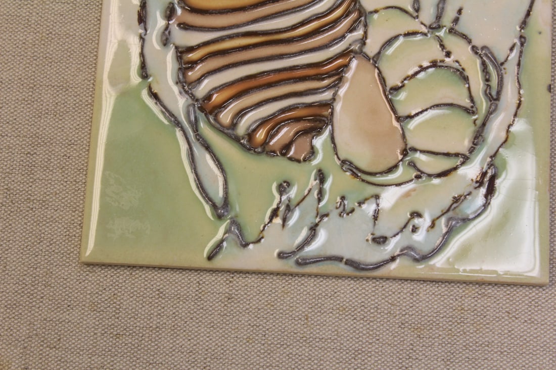 Framed Harris Strong Tile - 2