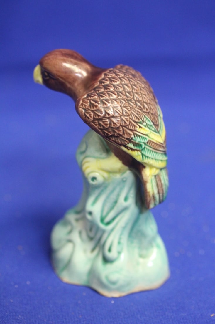 Antique Famille Verte Chinese Eagle: early 20th century - 4 1/2" tall