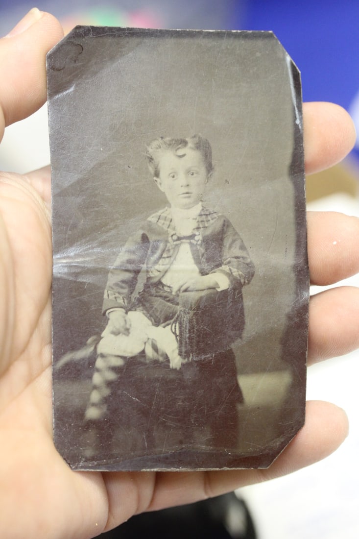 Tin Type of a Child: bends - 4" x 2 3/8"