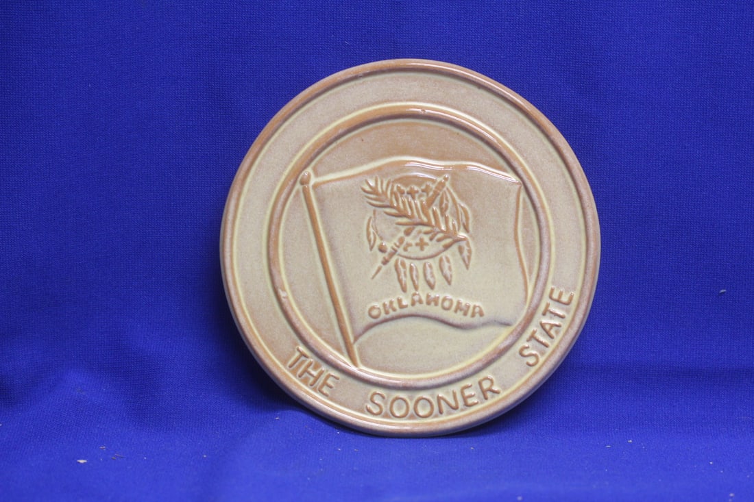 Frankoma Pottery SEal: 6 1/4" in diameter