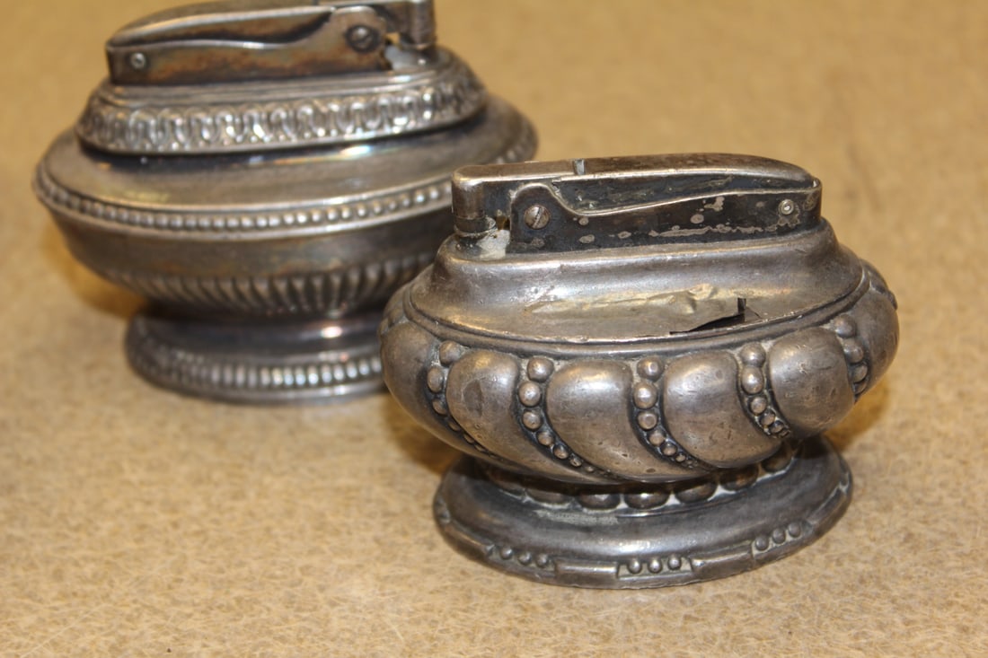 Lot of Two Ronson Table Lighters: as shown