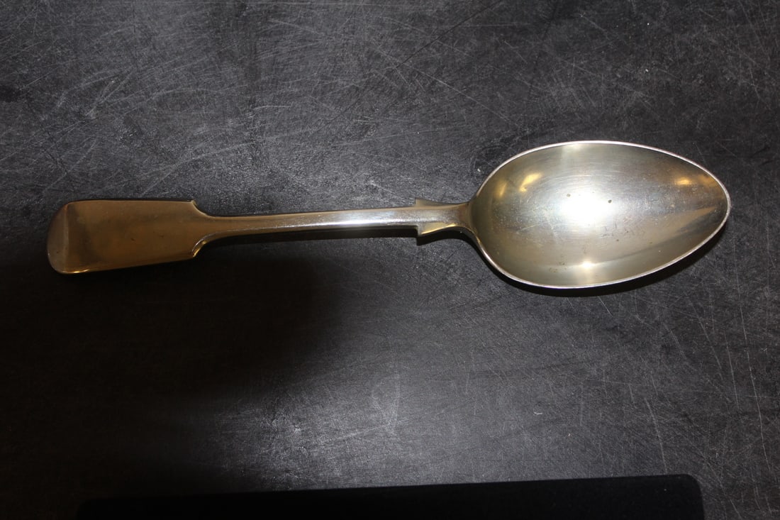 Silverplate Serving Spoon: Nevada Silver Company - D&A - 8 1/2" across