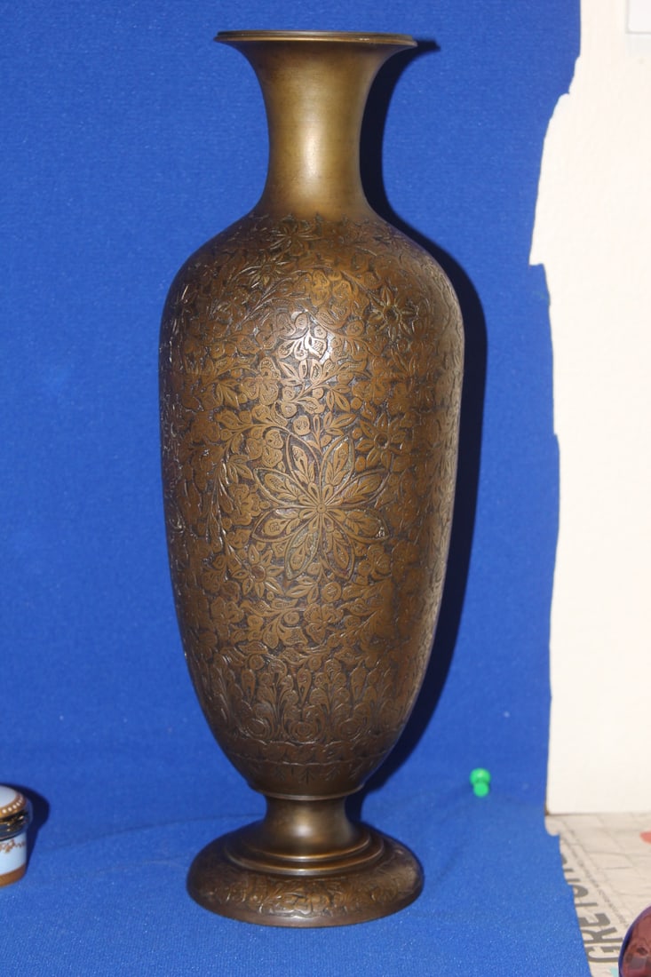 A Bronze Vase - 3