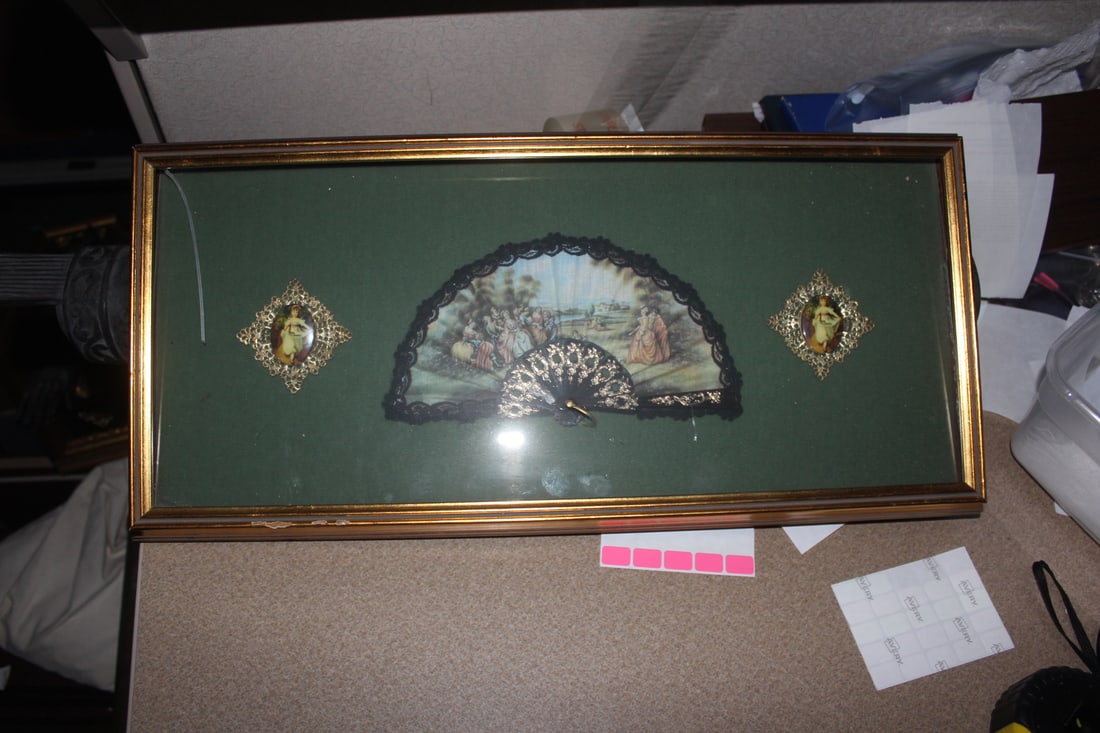Victorian Style Shadow Box: please note: glass needs to be tightened - 22 inches across