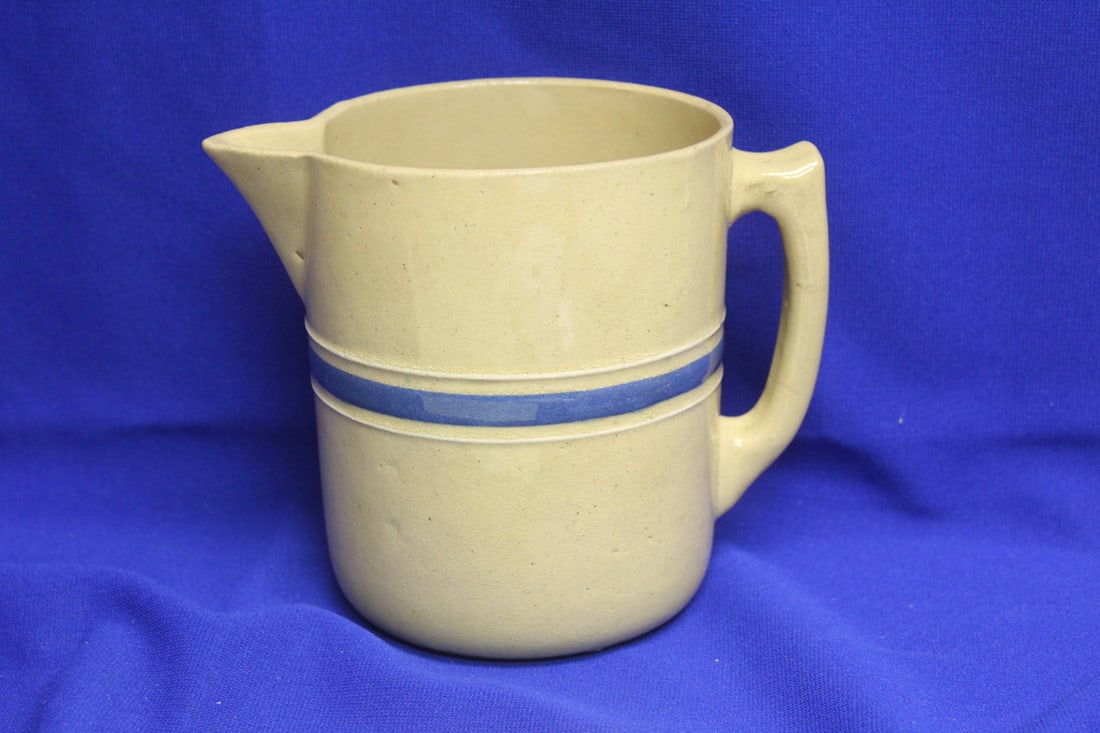 An Unmarked Roseville? Pitcher: 5 1/2" tall