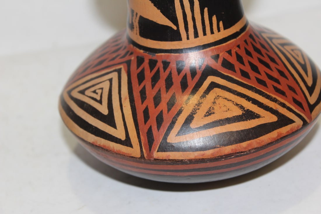 A Native American Vase - 3