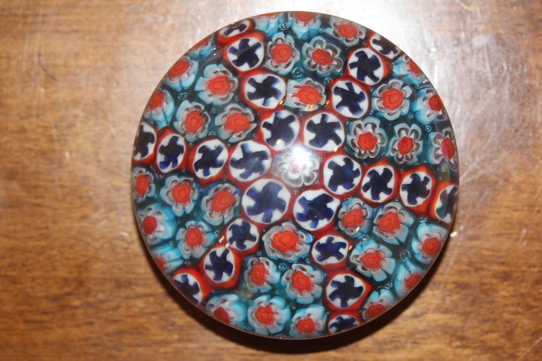 Beautiful Millefiori Art Glass Paperweight: 3 3/4" in diameter